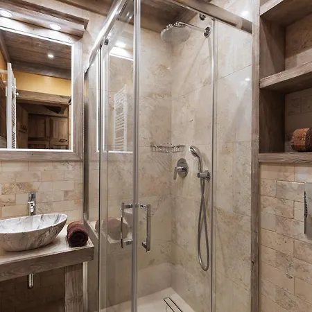 Baran, Z Widokiem Na Giewont Alpehytte *