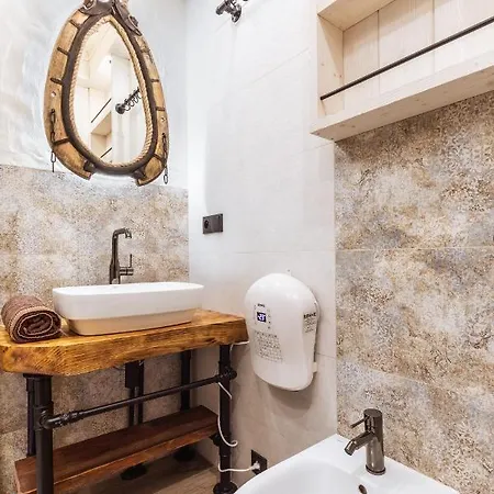 Alpehytte Baran, Z Widokiem Na Giewont *