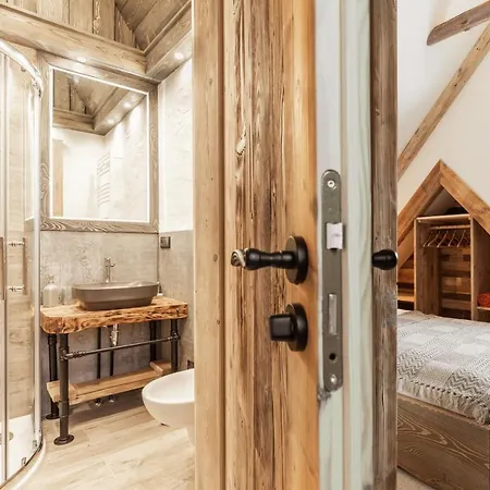 Baran, Z Widokiem Na Giewont Alpehytte *